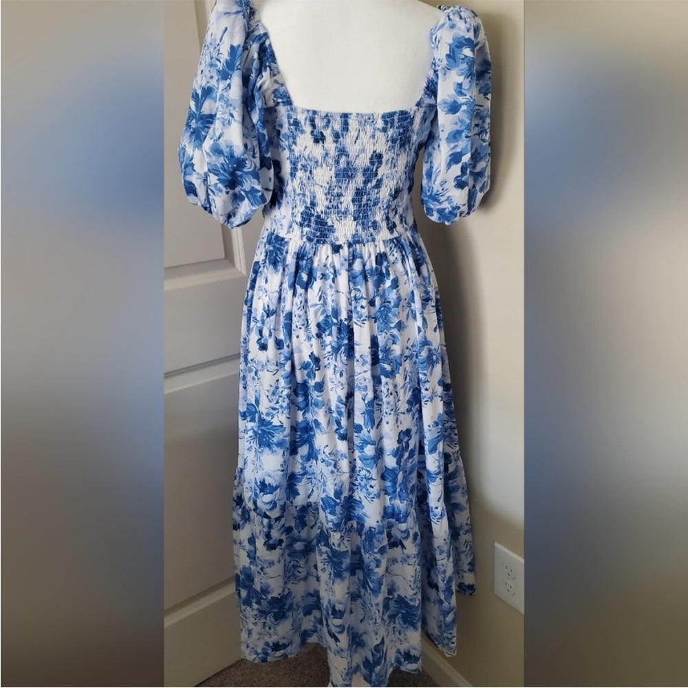 Abercrombie & Fitch Blue and White Floral Midi Dress - Picture 6 of 10
